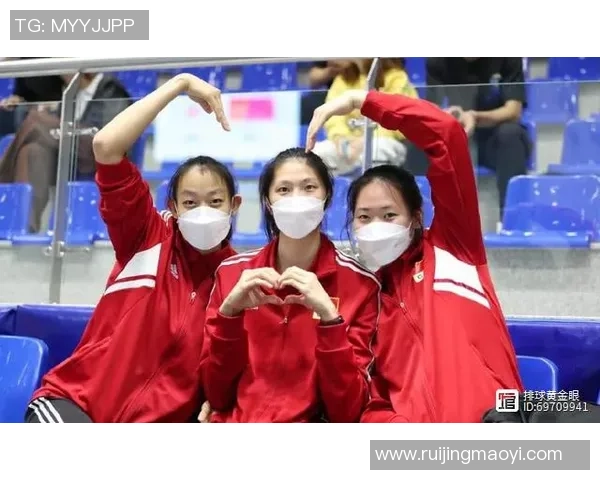 国青女排奋勇争先迎战俄罗斯队全力以赴争取胜利的激烈对决 国青女排奋勇争先迎战俄罗斯队全力以赴争取胜利的激烈对决