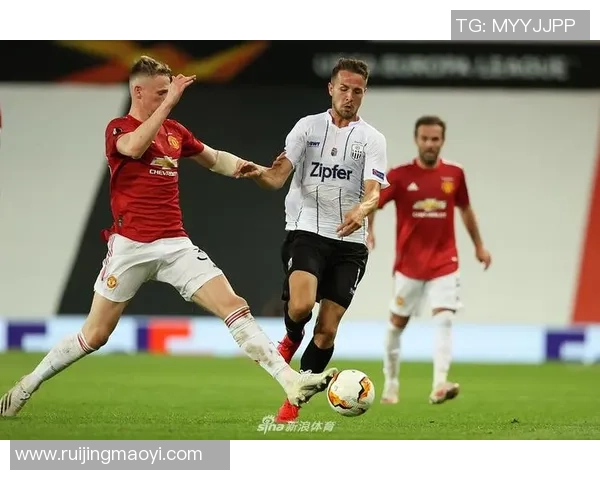 林茨主场迎战曼联期待精彩对决双方球迷热情高涨气氛火热