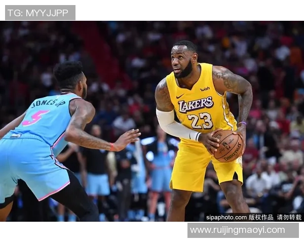 湖人对阵热火精彩赛事极速直播全程回顾与分析