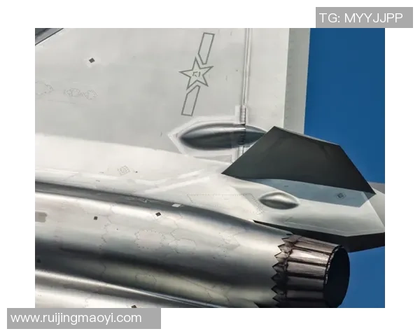 黑鹰队与北京最强队激战正酣谁将赢得这场巅峰对决的荣耀与胜利