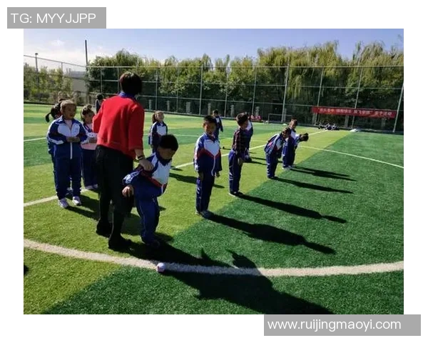 杨秀英谈篮球生涯：从热爱到成就的心路历程回顾