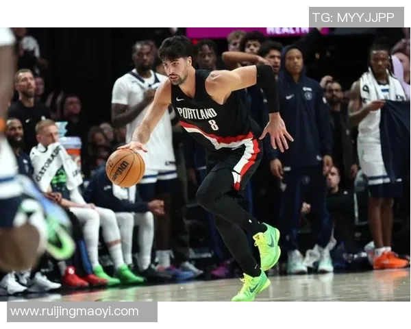 爵士队与开拓者队最新排名分析及赛季表现对比