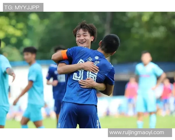 重庆排球队以57分领跑邀请赛积分榜展现强劲实力与团队合作精神